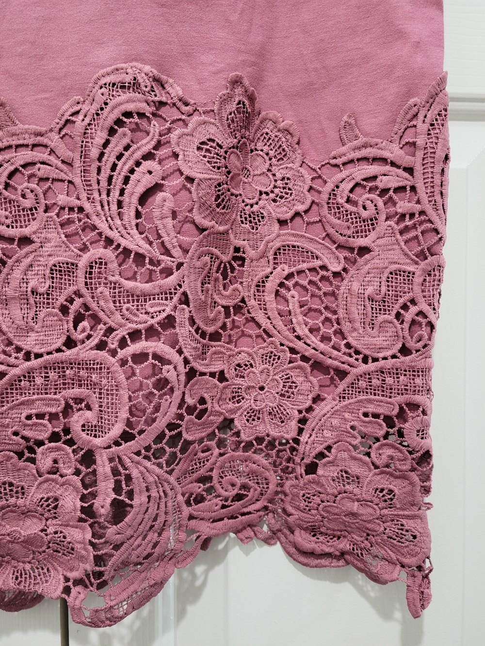 Haute Monde Mauve Pink Lace-Trim Pencil Skirt - Picture 4 of 10